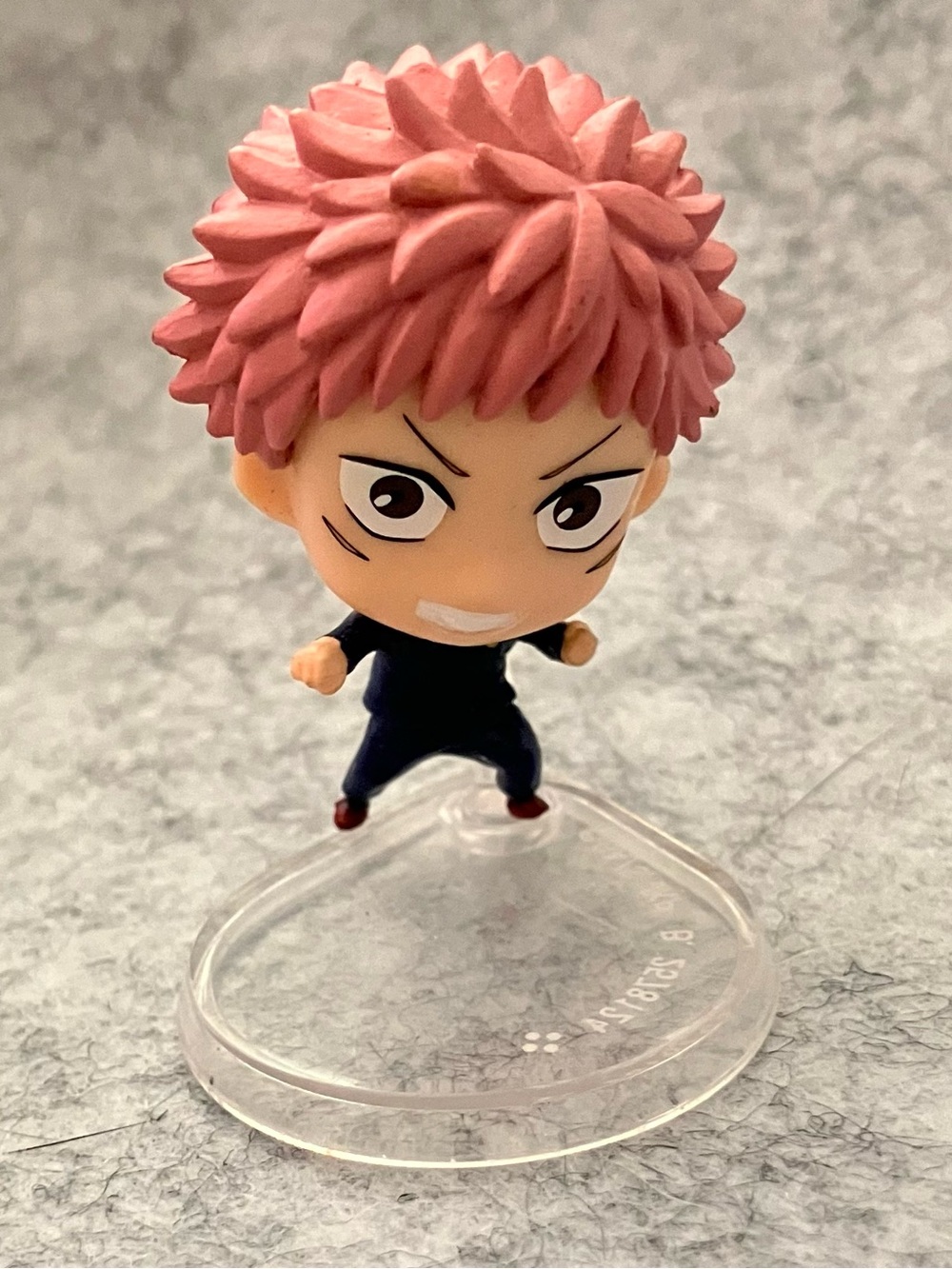 Jujutsu Kaisen Yuji Itadori Chibi Mini Figure Bandai Capsule Anime Manga Stand